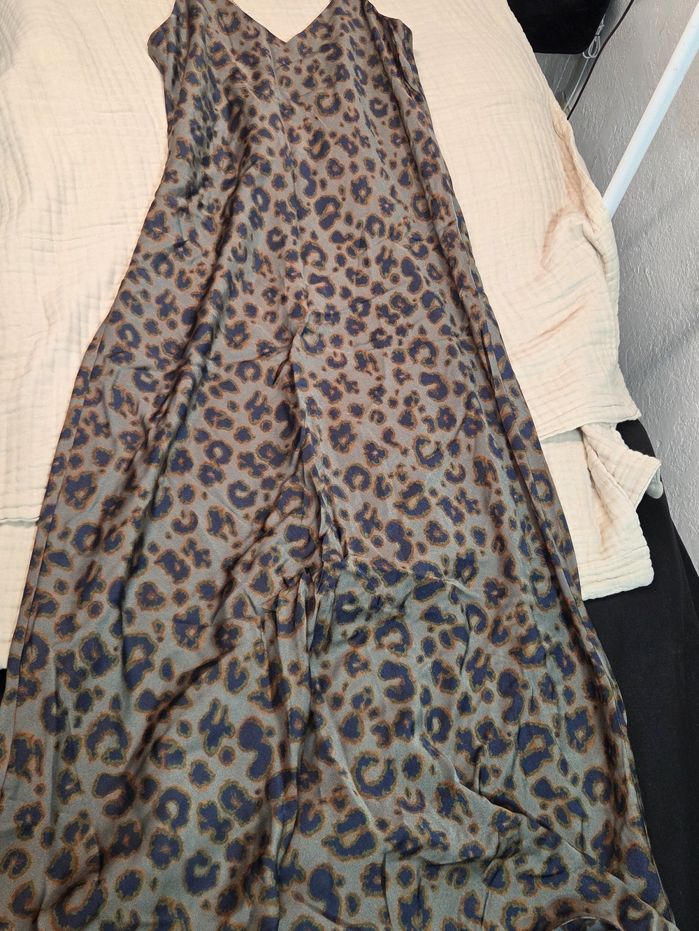 ba&sh Abstract Blue Bronze Leopard Satin Gold Chain Strap Mini Dress Size 2 M